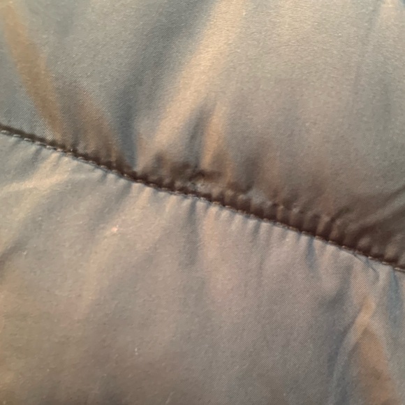 Tangerine light puffer vest- size large- nwot - Picture 4 of 4